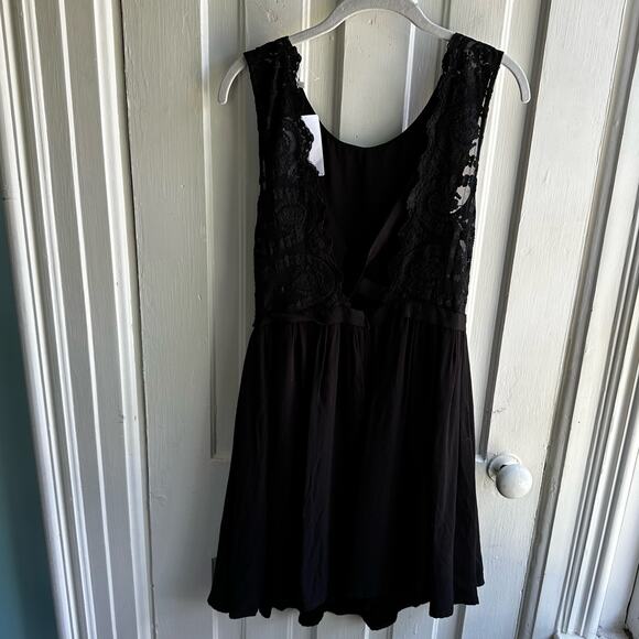 FRNCH Morgan Lace Trim Fit and Flare Dress NWT - Picture 5 of 10